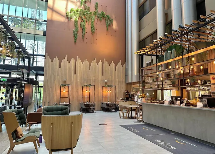 Skyline Airport Hotel Vanda